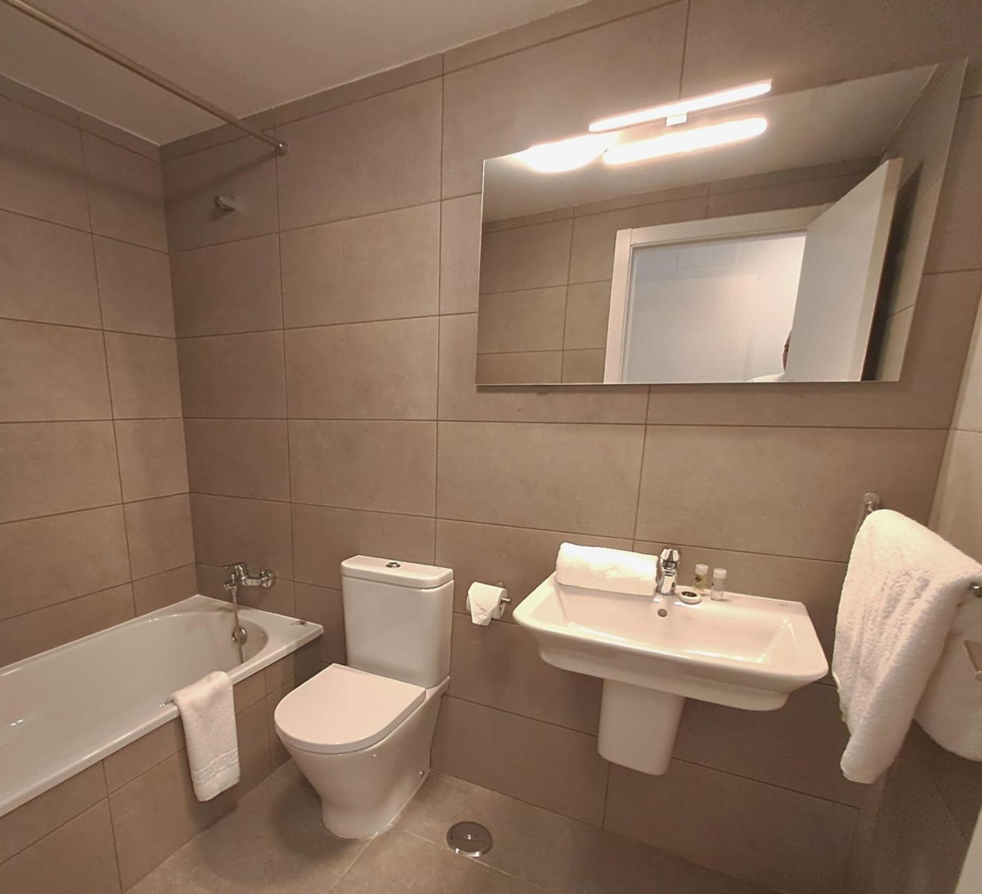 Noctua Apartamento Estepona Centro 014 Eksteriør bilde